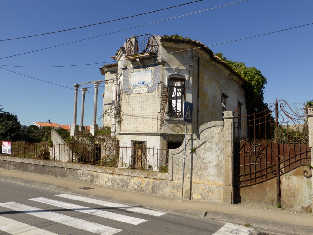 114_alvaro_domingues_rua_estrada_passadeira_ruína_cp