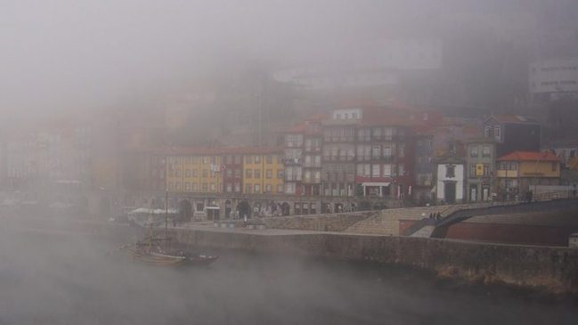 NEVOEIRIO_papel_pensante_mario_quintana