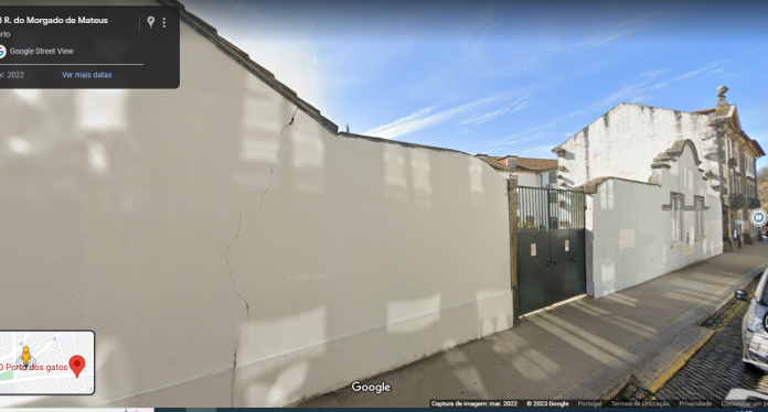 do_porto_parede_biblioteca_s_lázaro